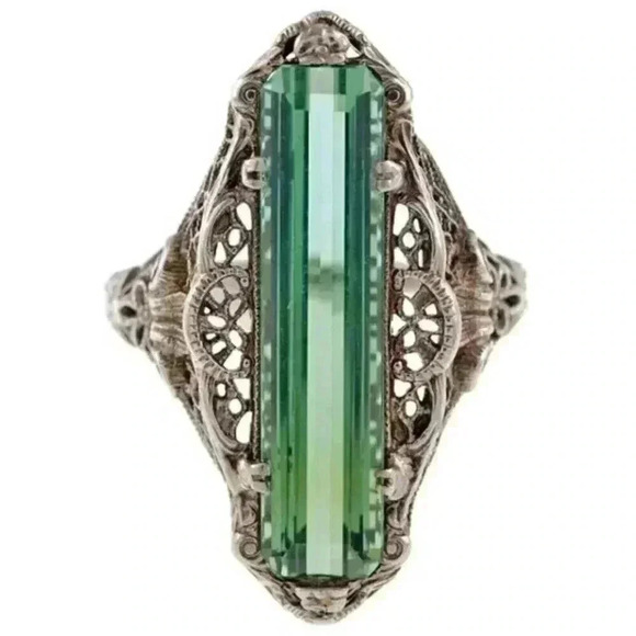 New Gorgeous Boho Vintage Look Sterling Silver Emerald Ring - Picture 1 of 7
